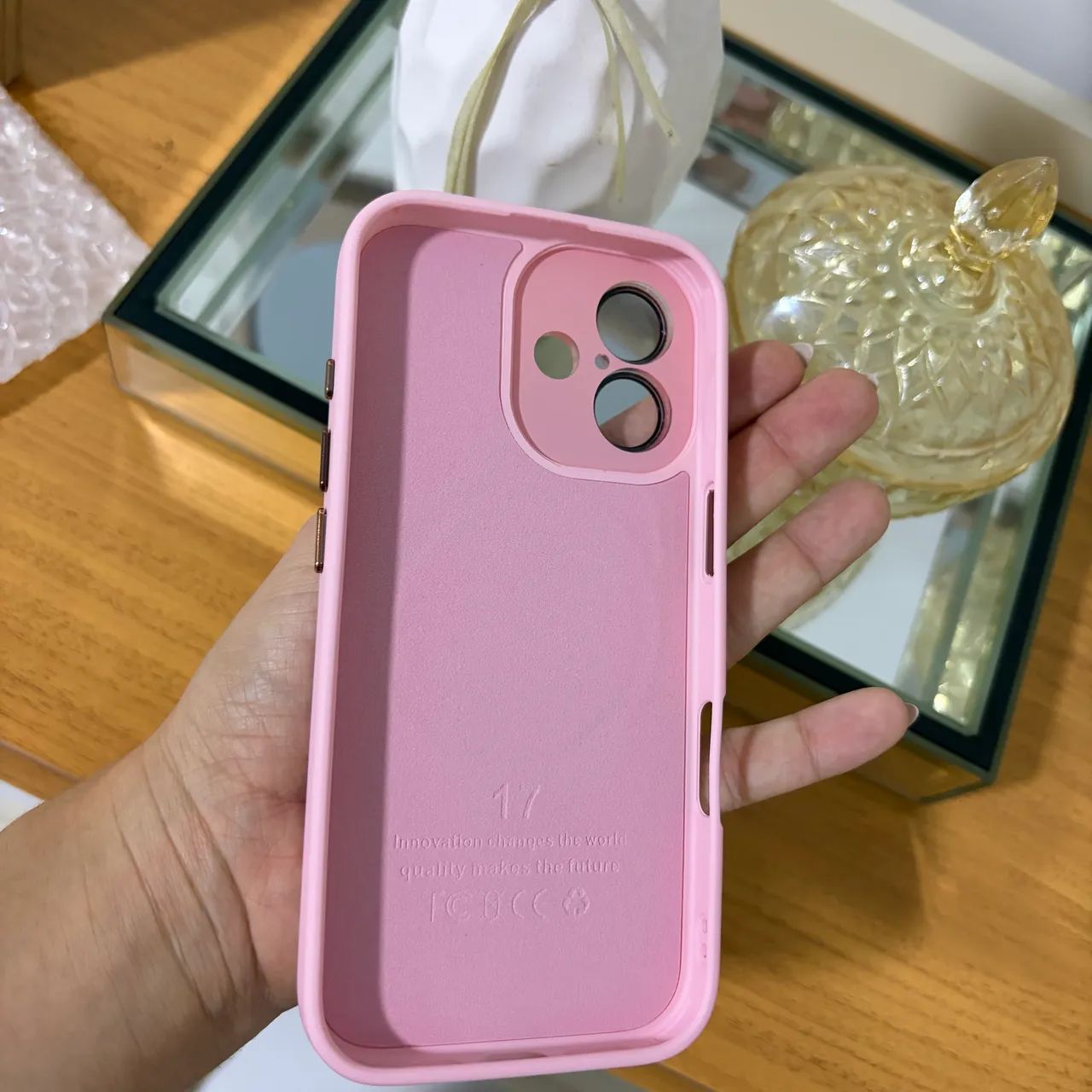 Capinha de iPhone 17 Magnética em Silicone - Foto 3