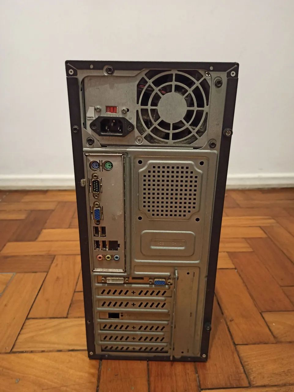 Pc Misterioso (DEFEITO)  - Foto 2