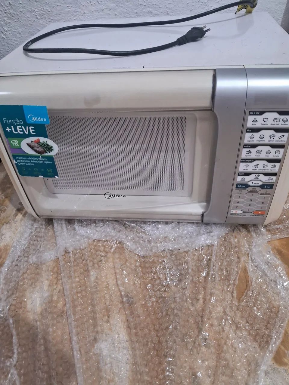 Micro-ondas Midea 30 litros 