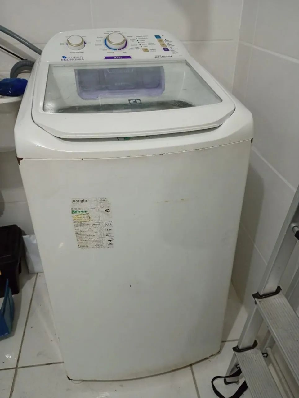 VENDO MÁQUINA DE LAVAR