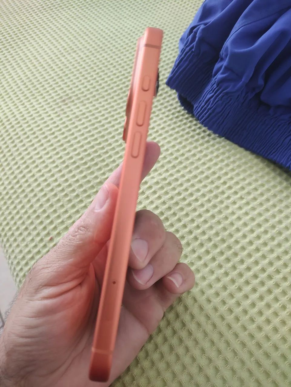 Carcaça iPhone 17 pro Max Laranja - Foto 4