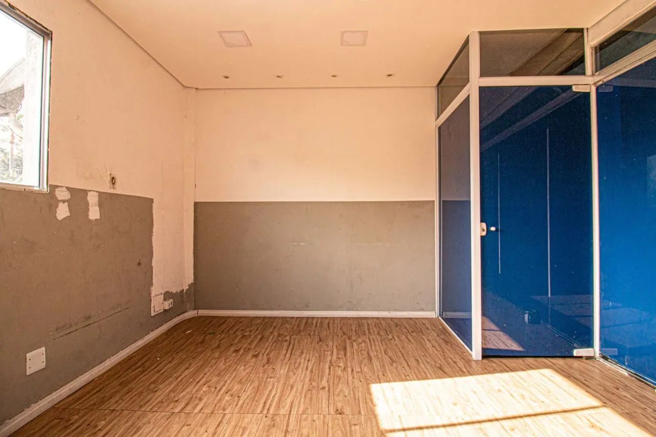 Sala comercial na Rua Sinfonia Italiana, 59  10 m² - Foto 2