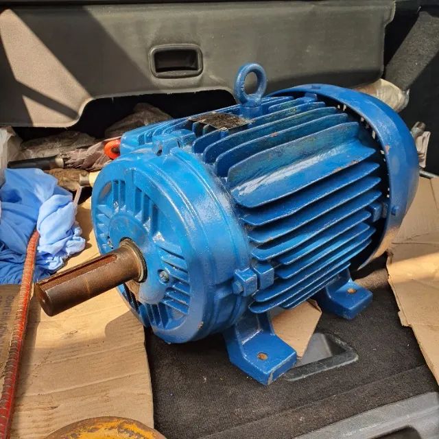Motor Weg 20cv 1760rpm Trifasico 220v / 380v - Foto 2