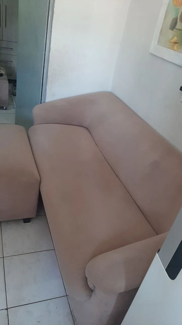 Kit sofá e puff de ótima qualidade qualidade  - Foto 2