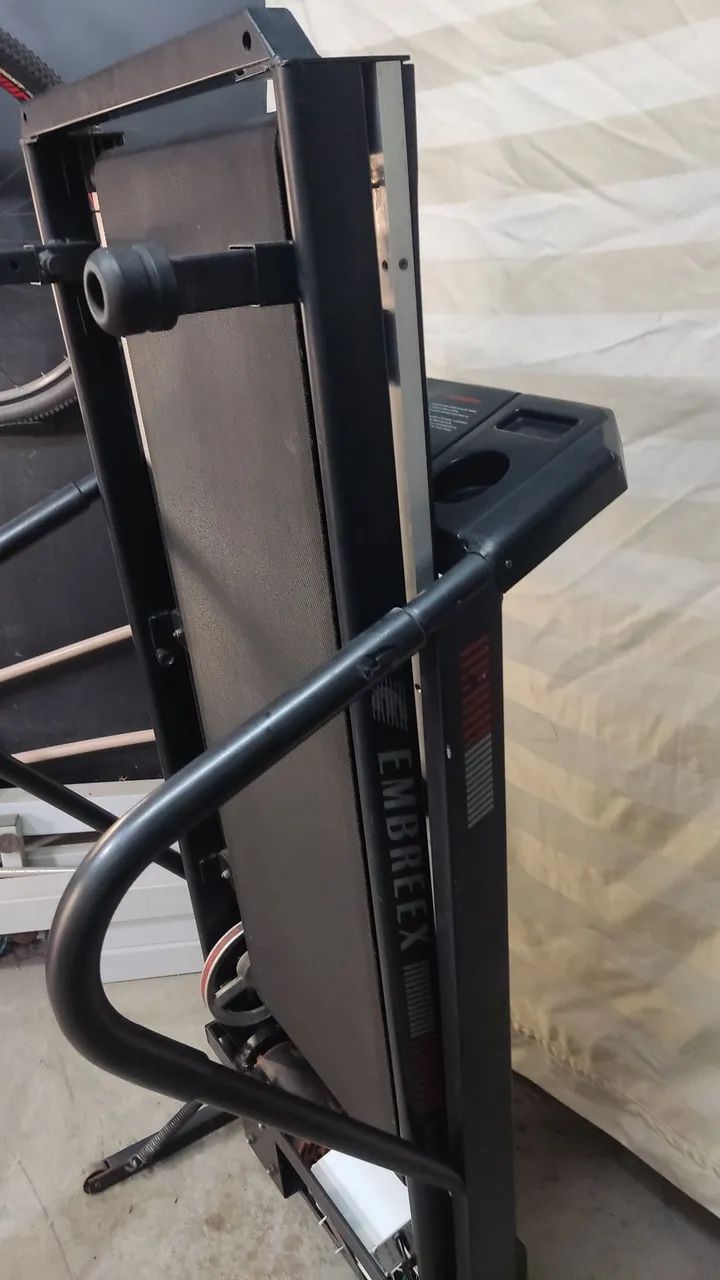 Esteira Embreex mod 552 Semi-Profissional  - Foto 5