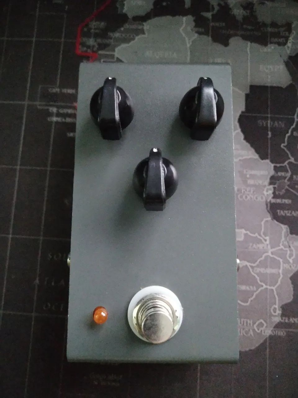 Pedal Permanent Waves Muff - Cornish G2 clone