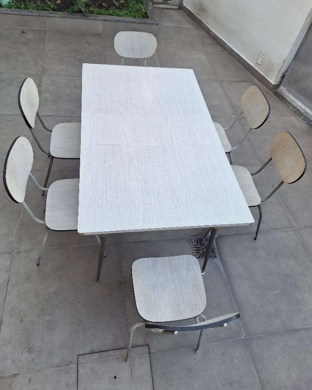 MESA DE JANTAR RETANGULAR