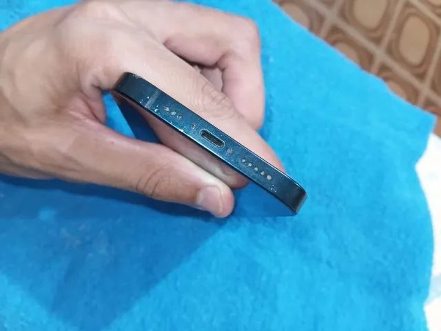 iPhone 13 128 gb 85% bateria caixa e nota - Foto 4
