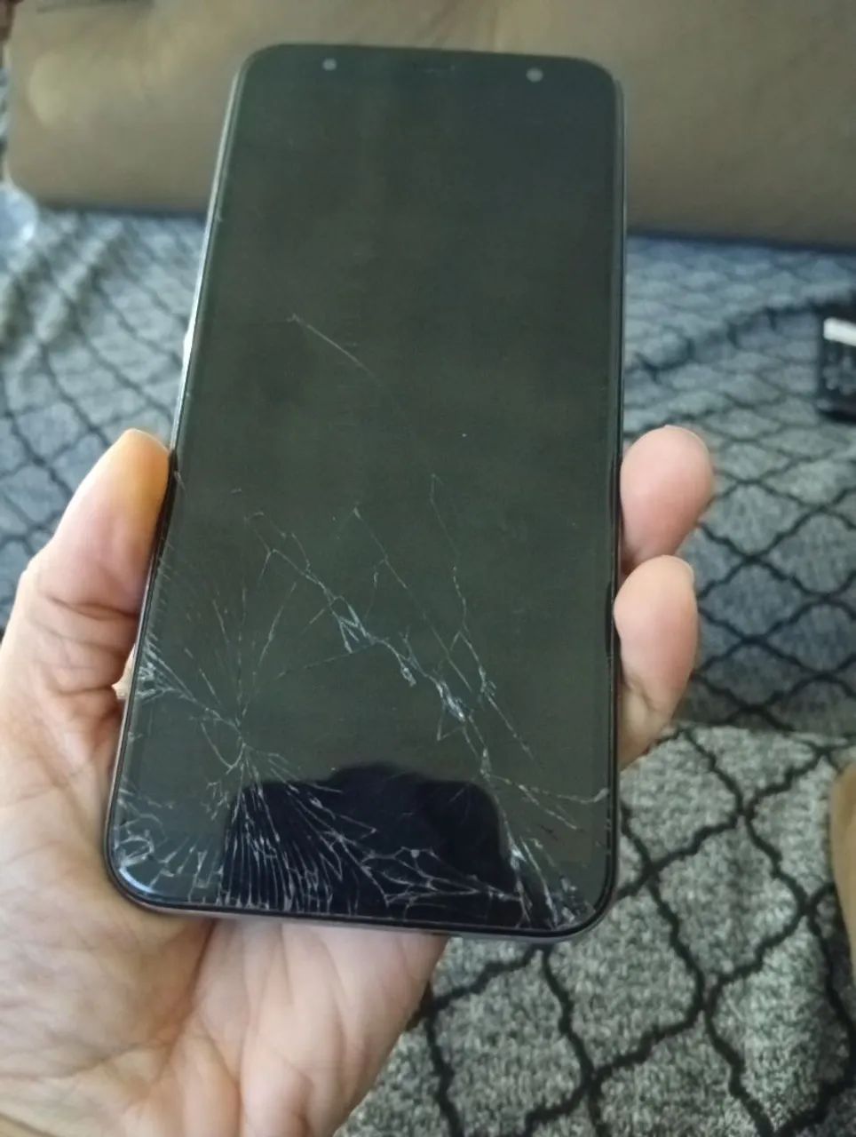Samsung J6  - Foto 2