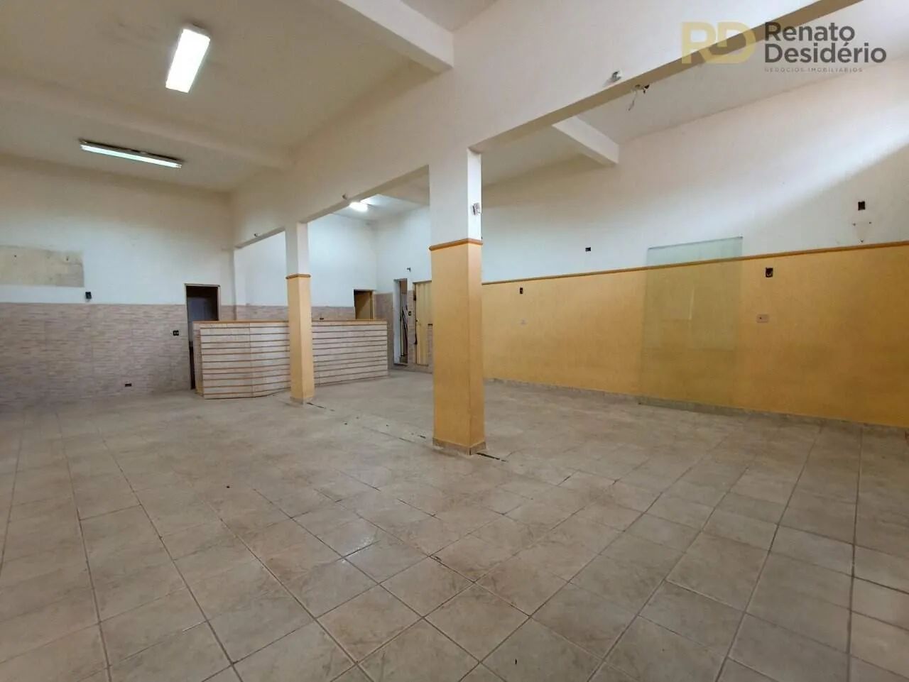Loja comercial com 2 portas e 100m² | Alto Vera Cruz  Excelente ponto! - Foto 4