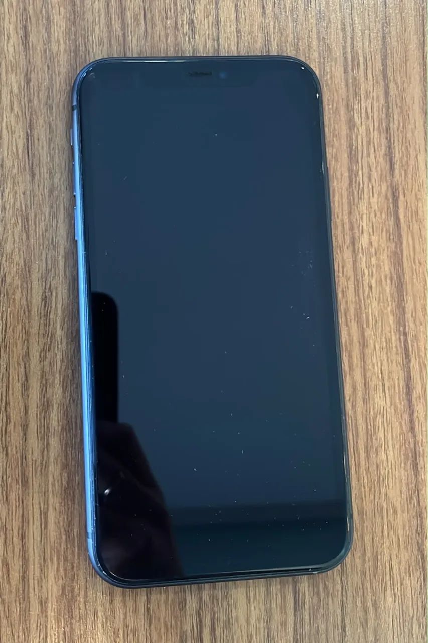 Apple IPhone 11 Preto 64GB