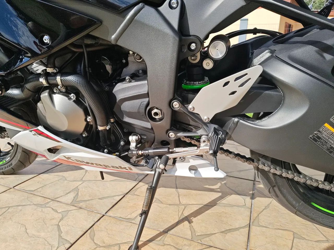 Kawasaki Zx-6r 636cc 2023 - 1519330086 | OLX