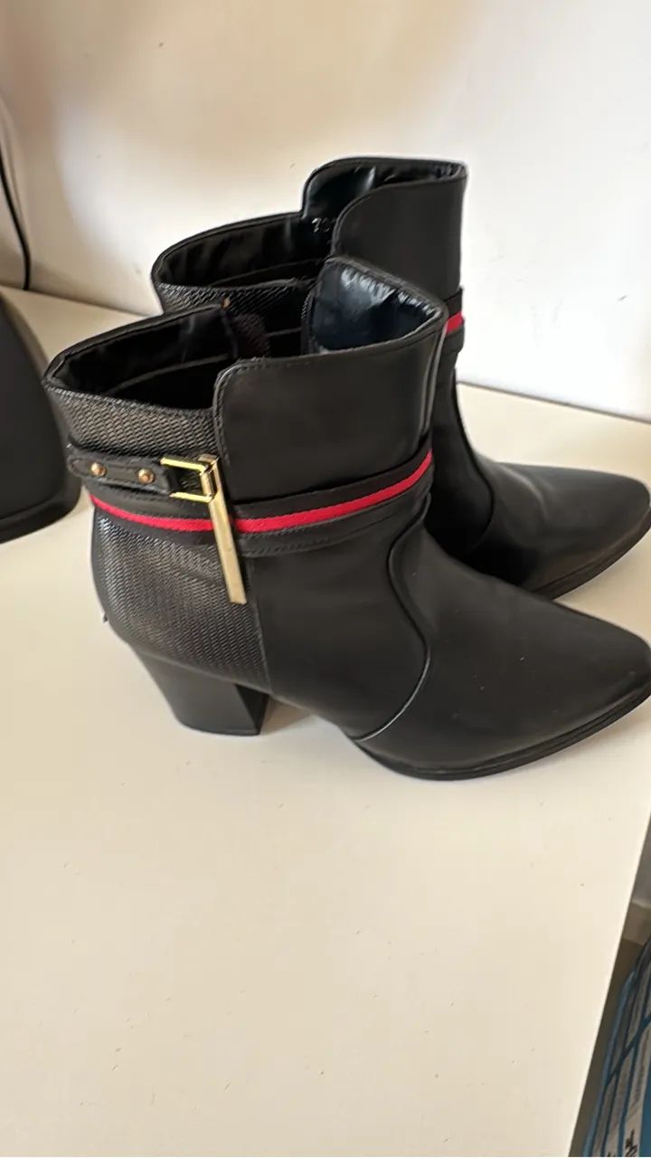 Bota feminina 