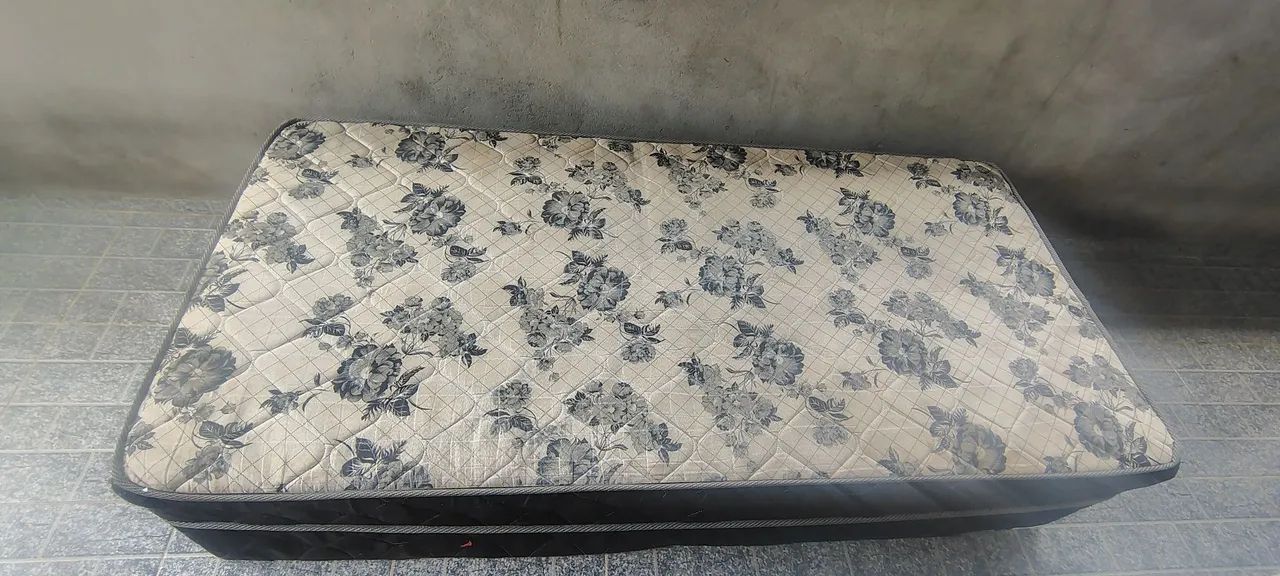 Cama de Solteiro Espuma (Faço Entrega)