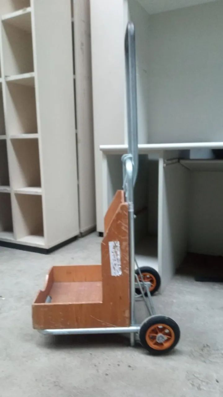 Vendo 10 Carrinhos De Carga <br>ZAP *<br>Valor A Partir De 150,00 Reais Cada Carrinho - Foto 4