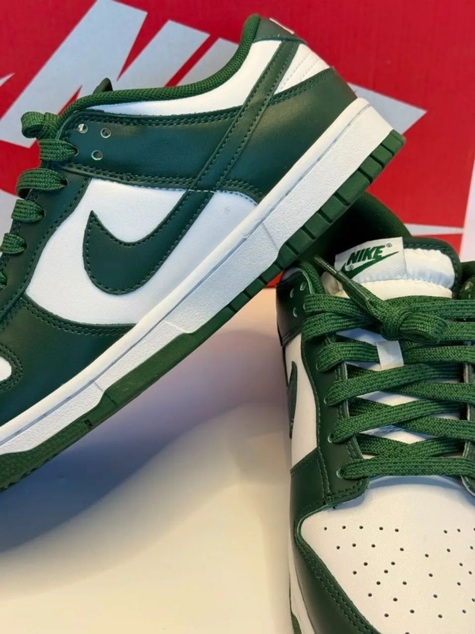 tenis nike dunk low verde tam 40.5 - Foto 3