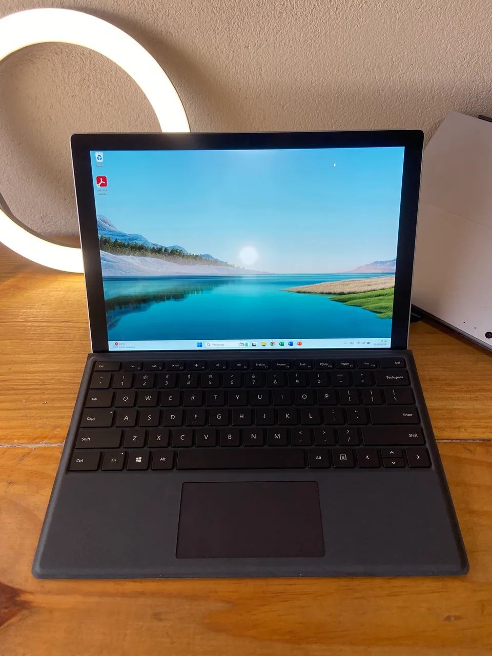 Microsoft Surface Pro6 / Tela Touchscreen / i5 8ª Gen / 8GB RAM