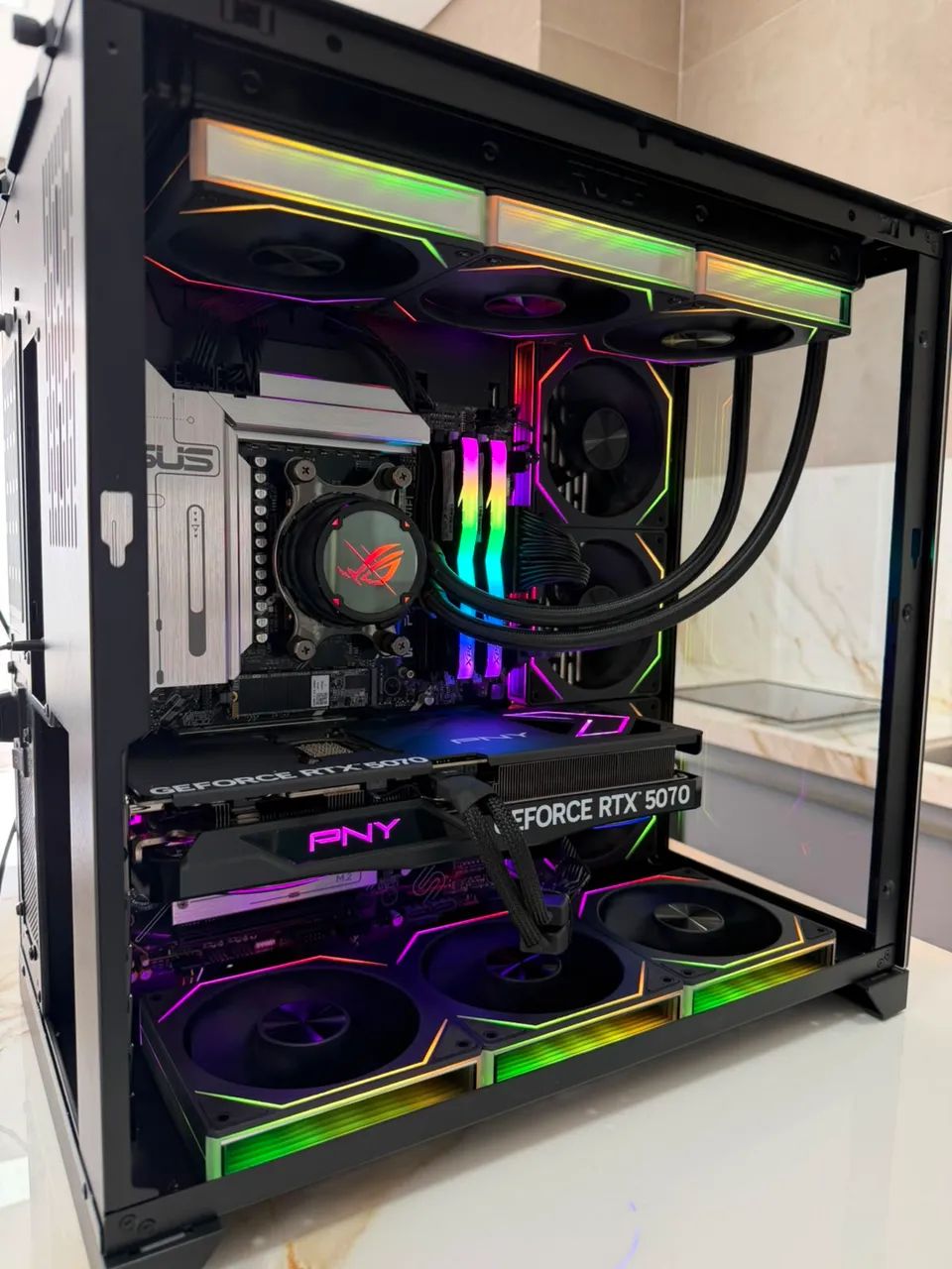 PC GAMER HIGH-END: Ryzen 7 7800X3D + RTX 5070 + Liquid ROG 360mm (Lian Li O11) + SSD 2TB - Foto 2