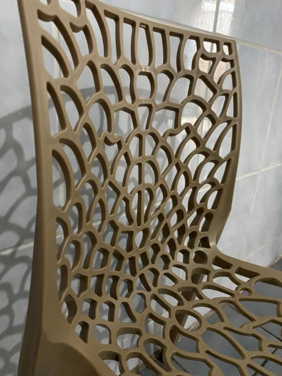 Conjunto de 6 cadeiras plásticas - Foto 2
