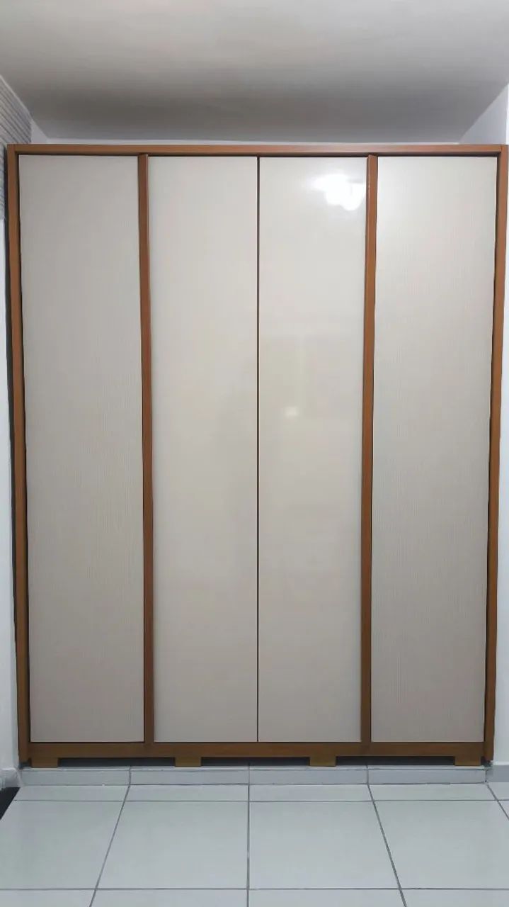 Guarda-Roupas 4 portas  - Foto 4