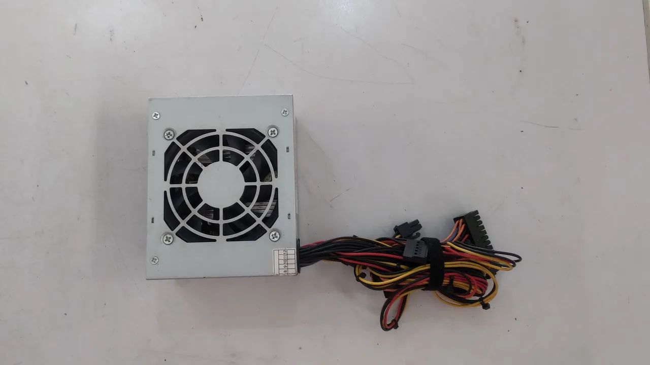 Fonte de PC para Gabinete Slim - Foto 2