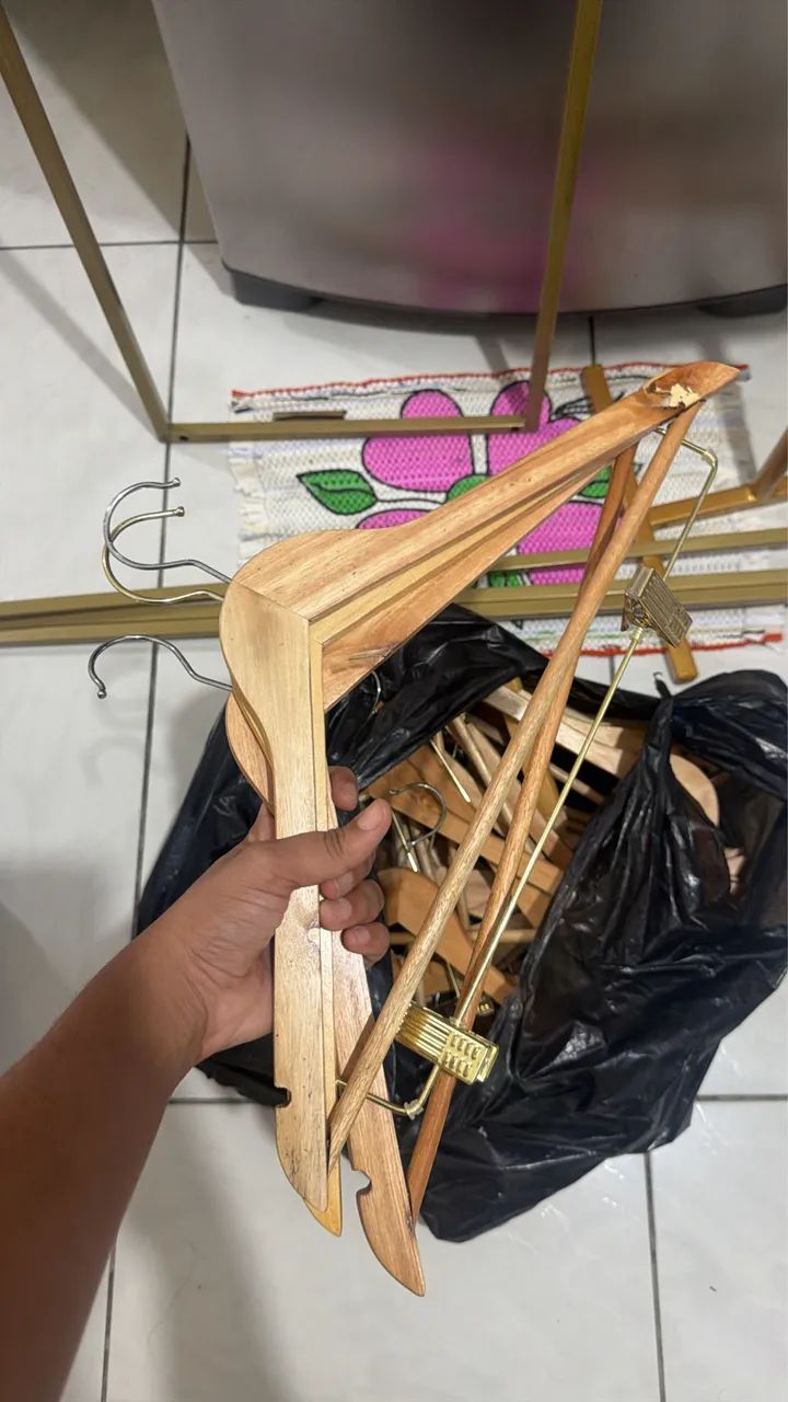 Vendo maniquin e arara - Foto 2