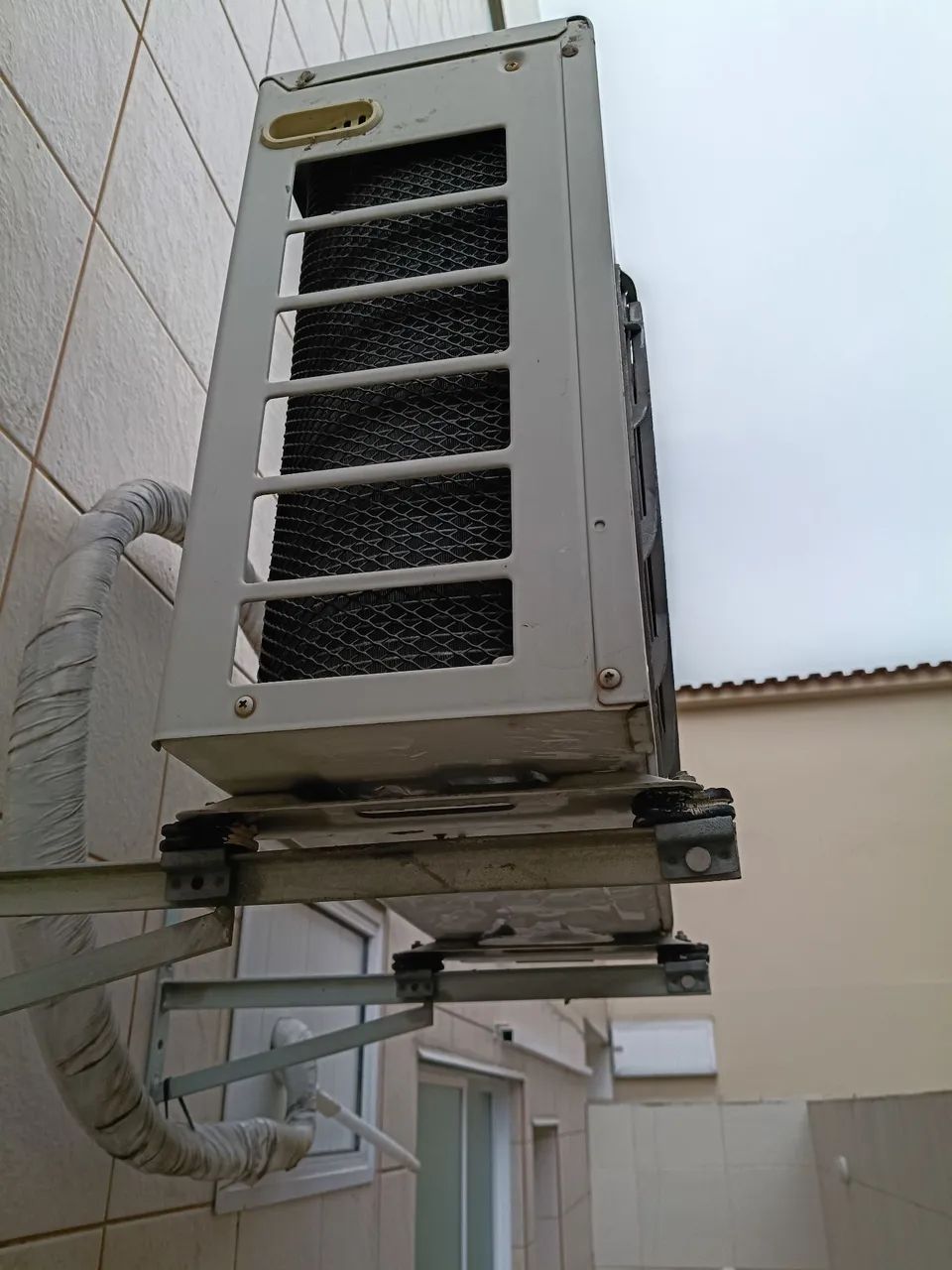 Split 12000 btu LG  - Foto 3