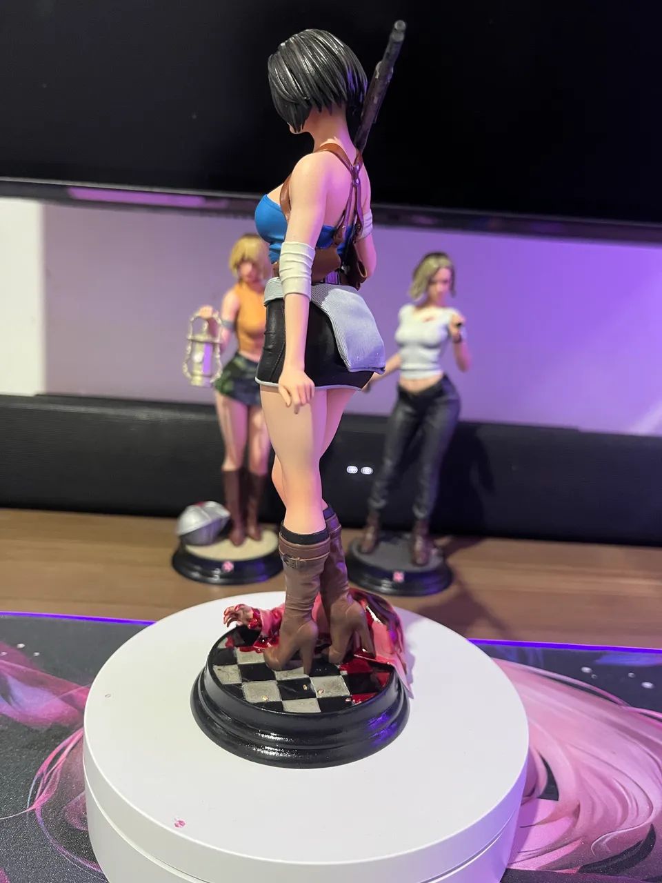Resident Evil Jill Valentine escala 1/10(17cm +base) - Foto 3