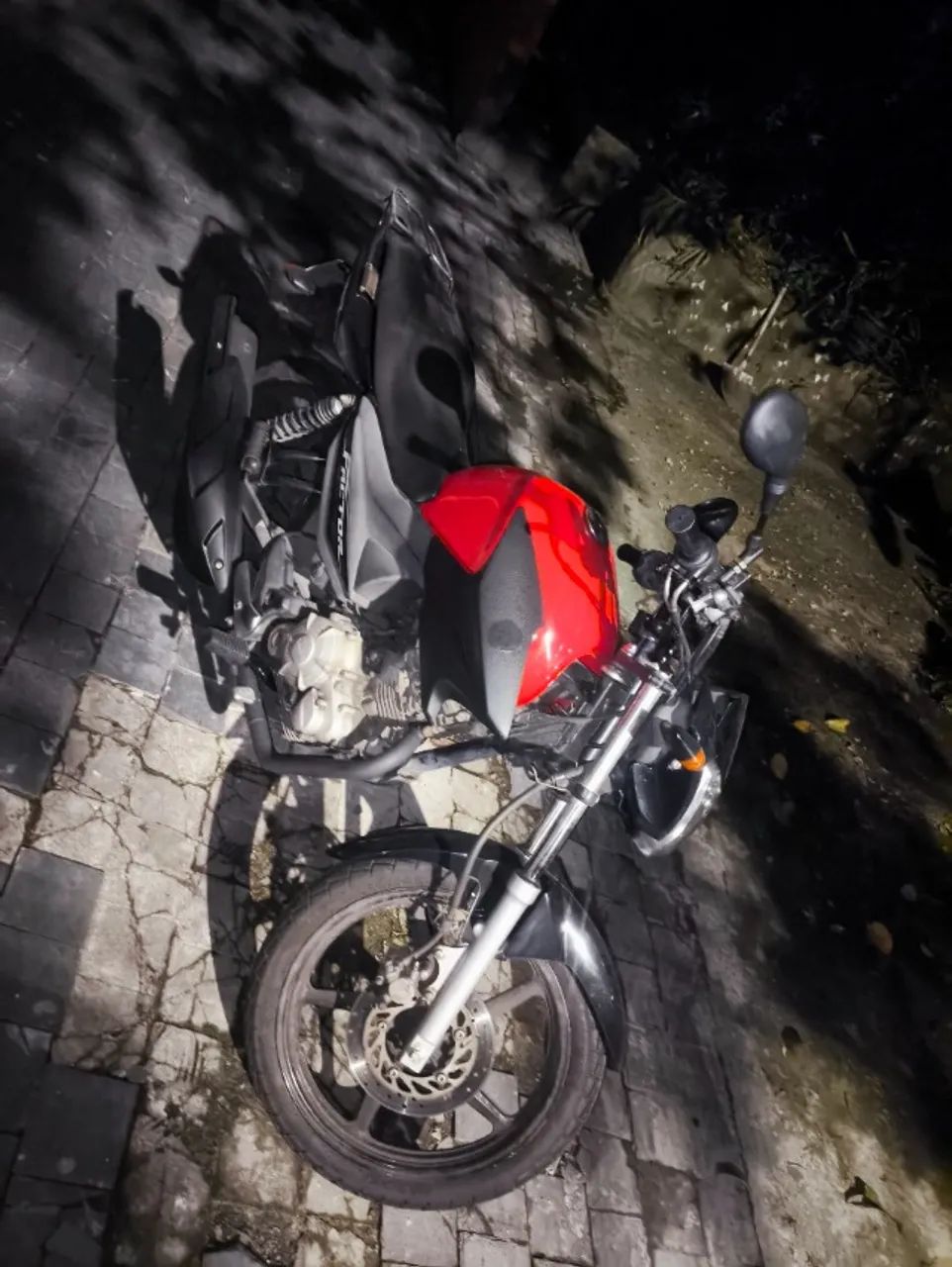 YBR Factor 125 2019 - Foto 3