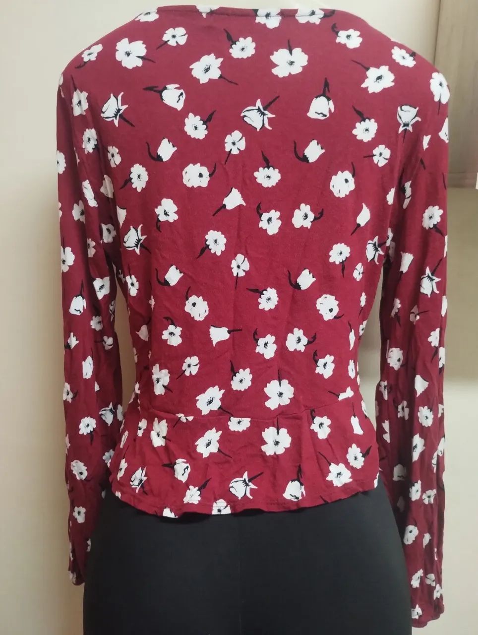 Blusas Diversas Novas M - Foto 2