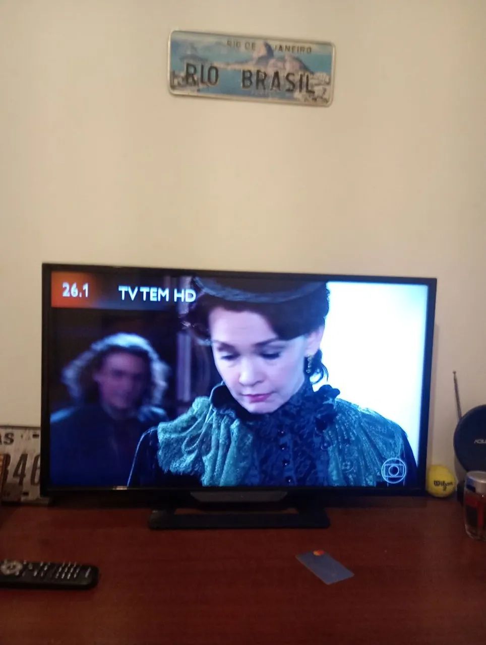 Tv LED 32 Pol Philips Novíssima 