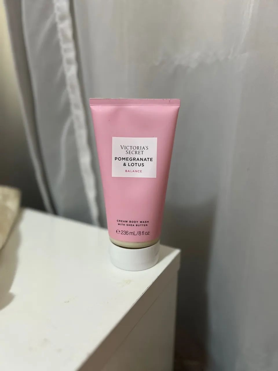 2 cremes Victoria Secret