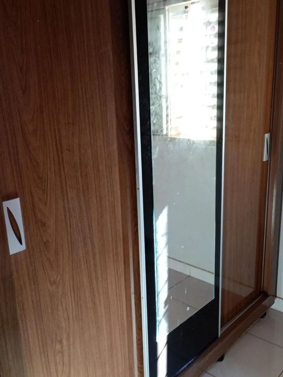 Guarda-Roupa 3 Portas com Espelho - Foto 4