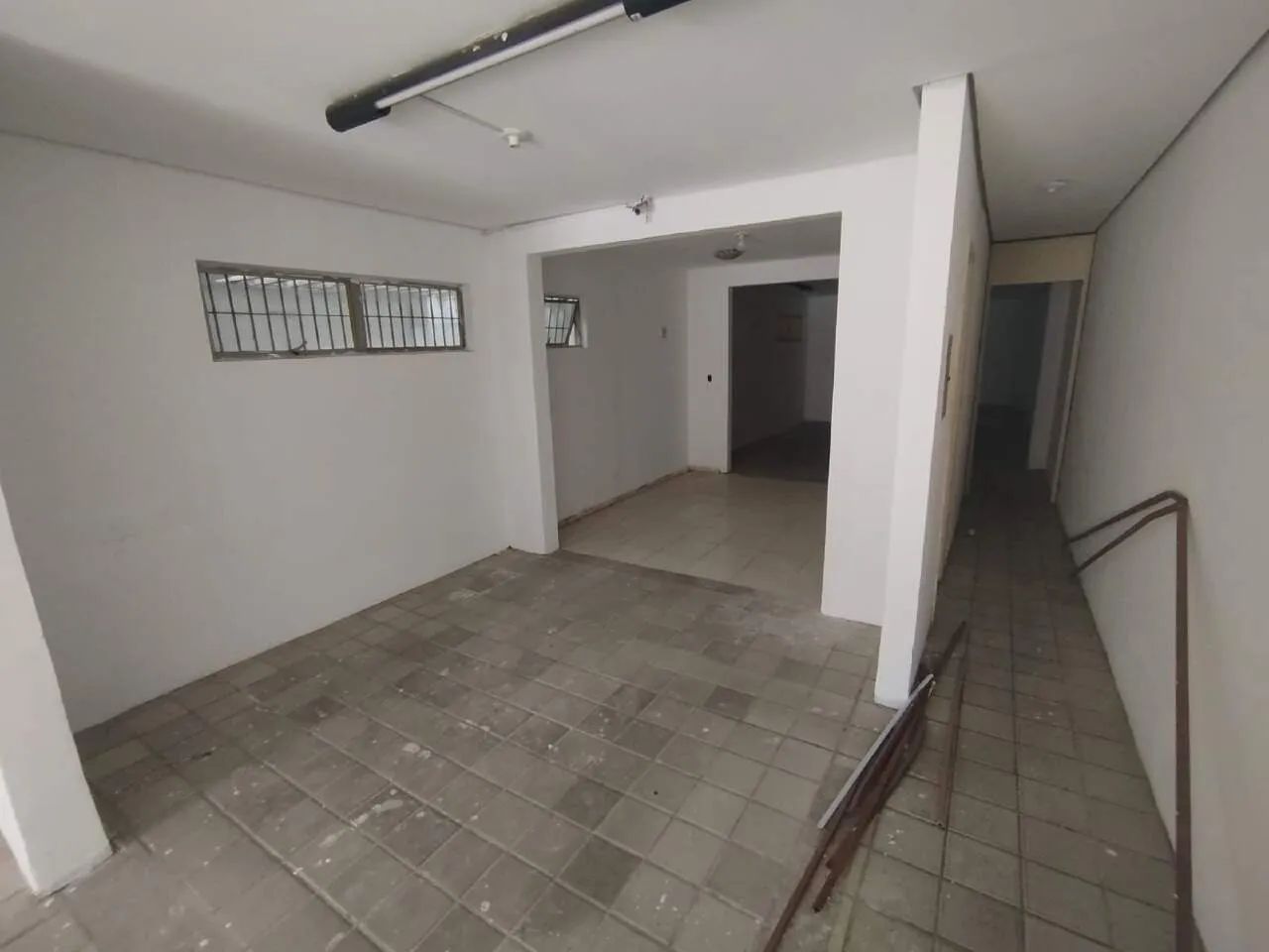 CASA COMERCIAL PARA LOCAÇÃO  CENTRO - Foto 4