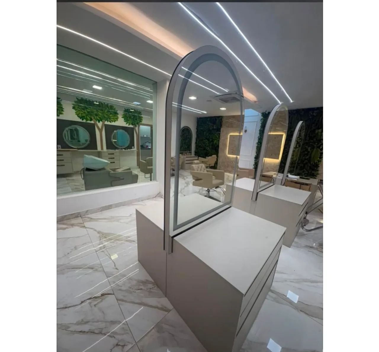 Bancada Ilha para Salão de Beleza - Design Moderno e Sofisticado
