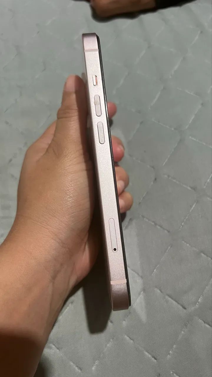 iPhone 13 rose 128gb - Foto 4