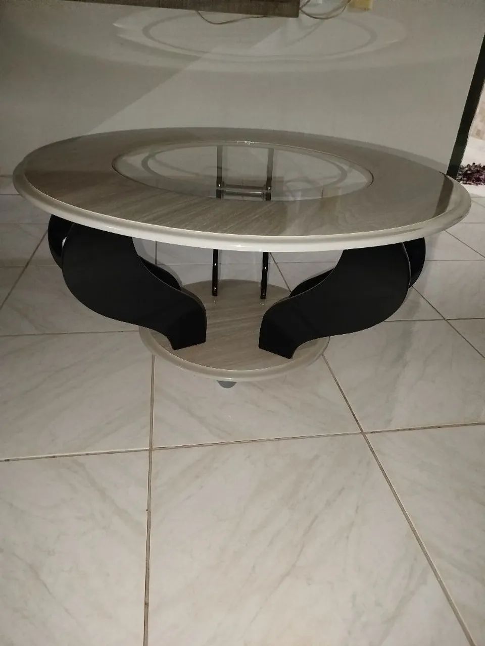 Mesa de Centro Moderna Circular - Amadeirado e Vidro. - Foto 5
