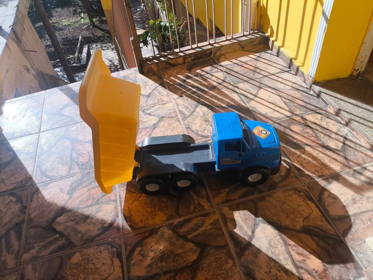 Caminhão com caçamba infantil max Caçambao  - Foto 3