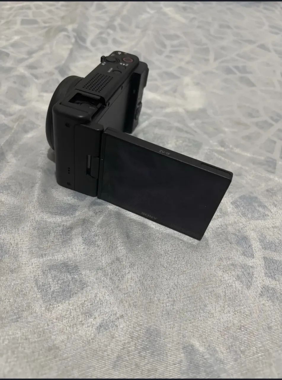 Sony ZV1F 