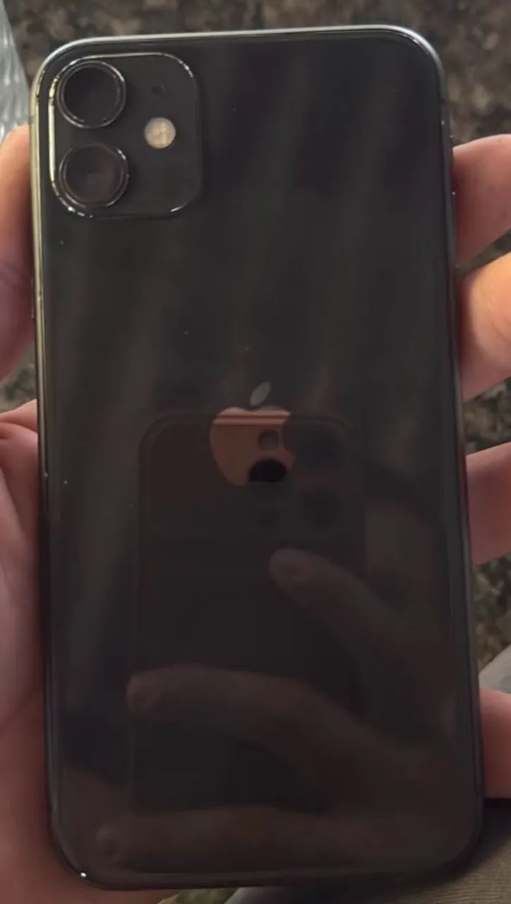 iPhone 11 64 Gigas  - Foto 2