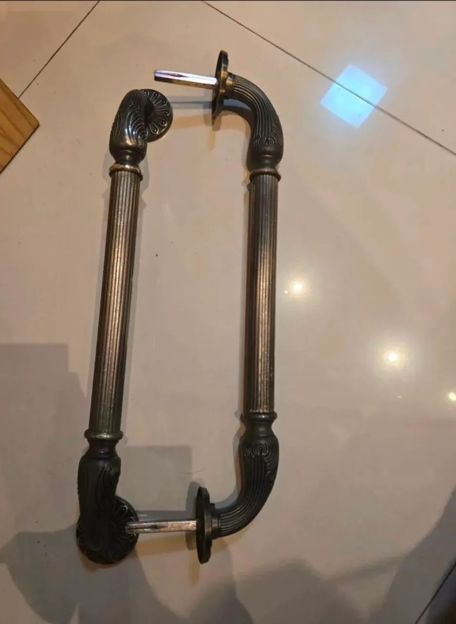 Puxador Duplo DF 940 Porta Pivotante - 40cm Latão - Foto 2