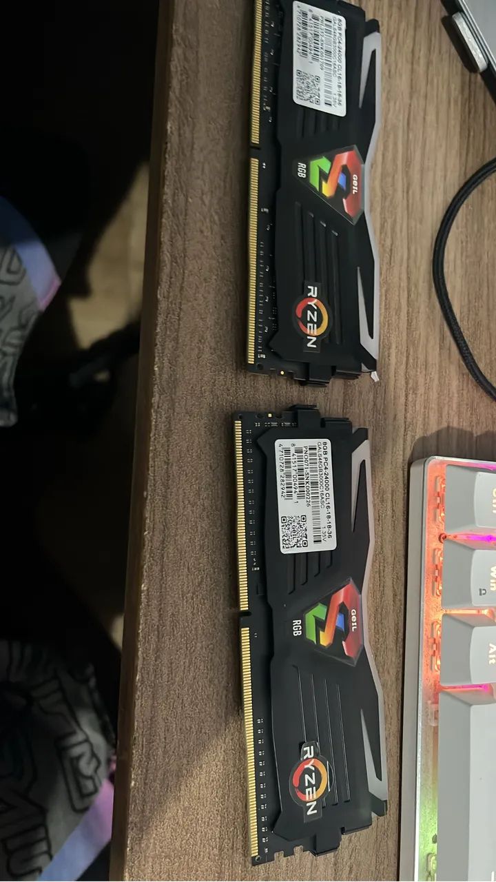 2 RYZEN DDR 4 8 GB 