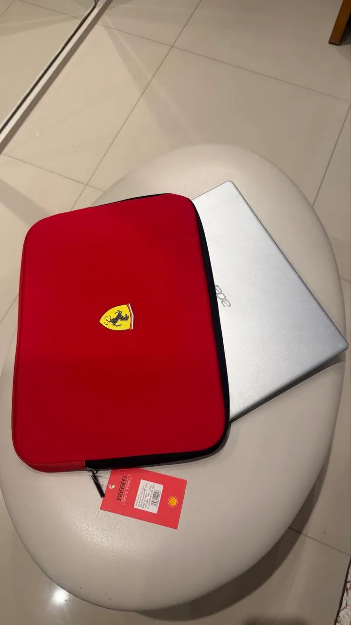 Capa para Notebook Ferrari Original - Novo com Etiqueta - Foto 3