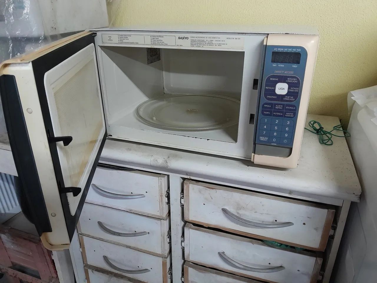 Microondas Sanyo 34 litros - Foto 5
