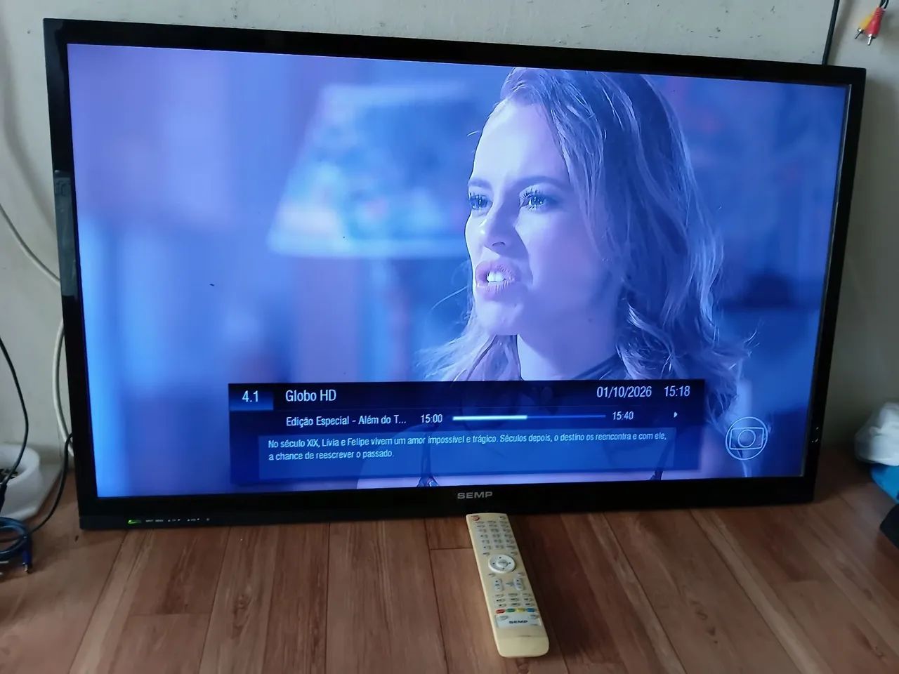 TV 40 semp led