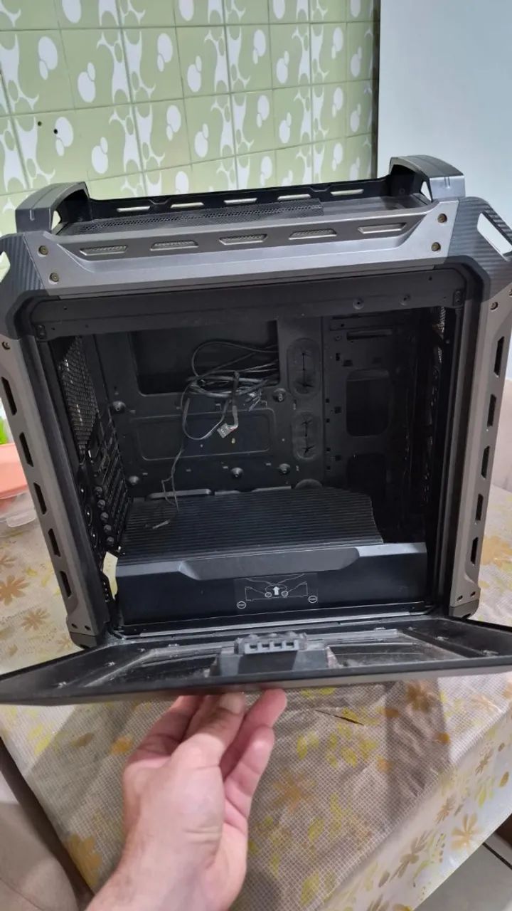 Cougar Panzer Max - gabinete full-tower - Foto 4