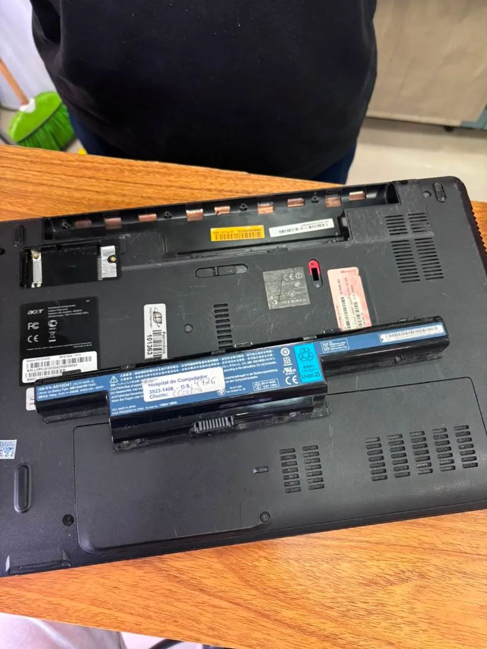 VENDO NOTEBOOK  EM BOM ESTADO; - Foto 5