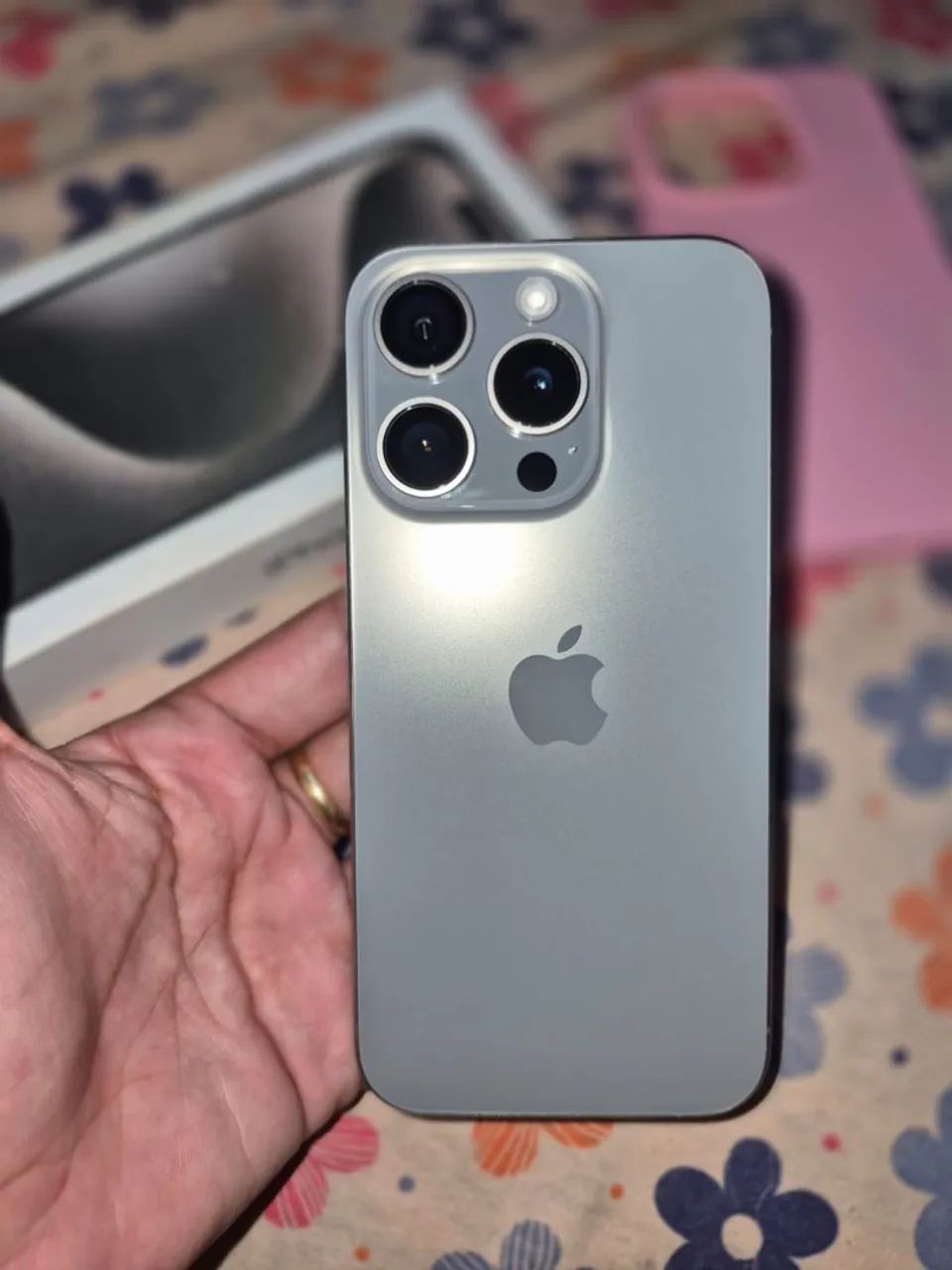 IPHONE 15 PRO com NF E CAIXA - Foto 3