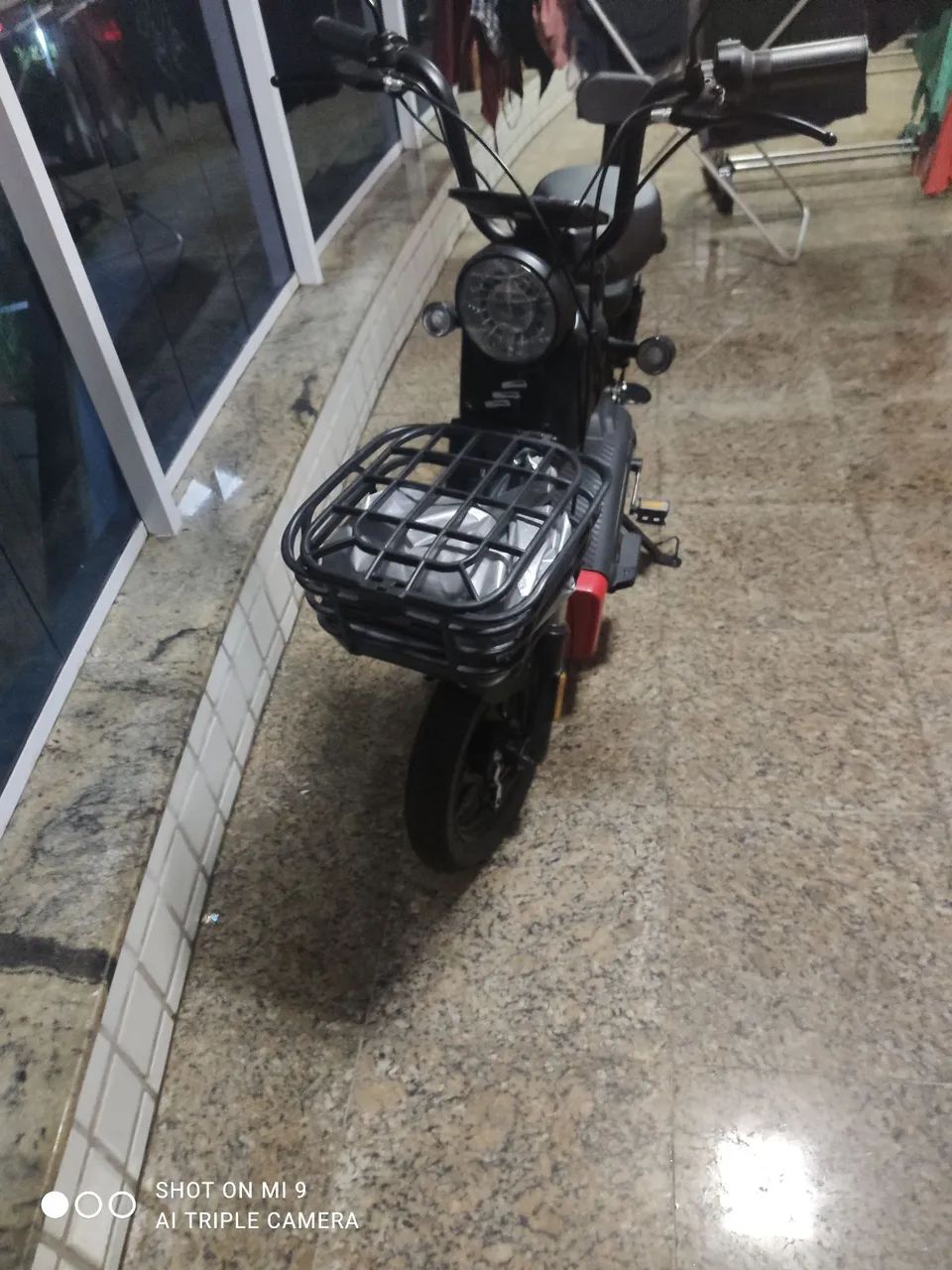 Bicicleta elétrica tipo scooter - Foto 5