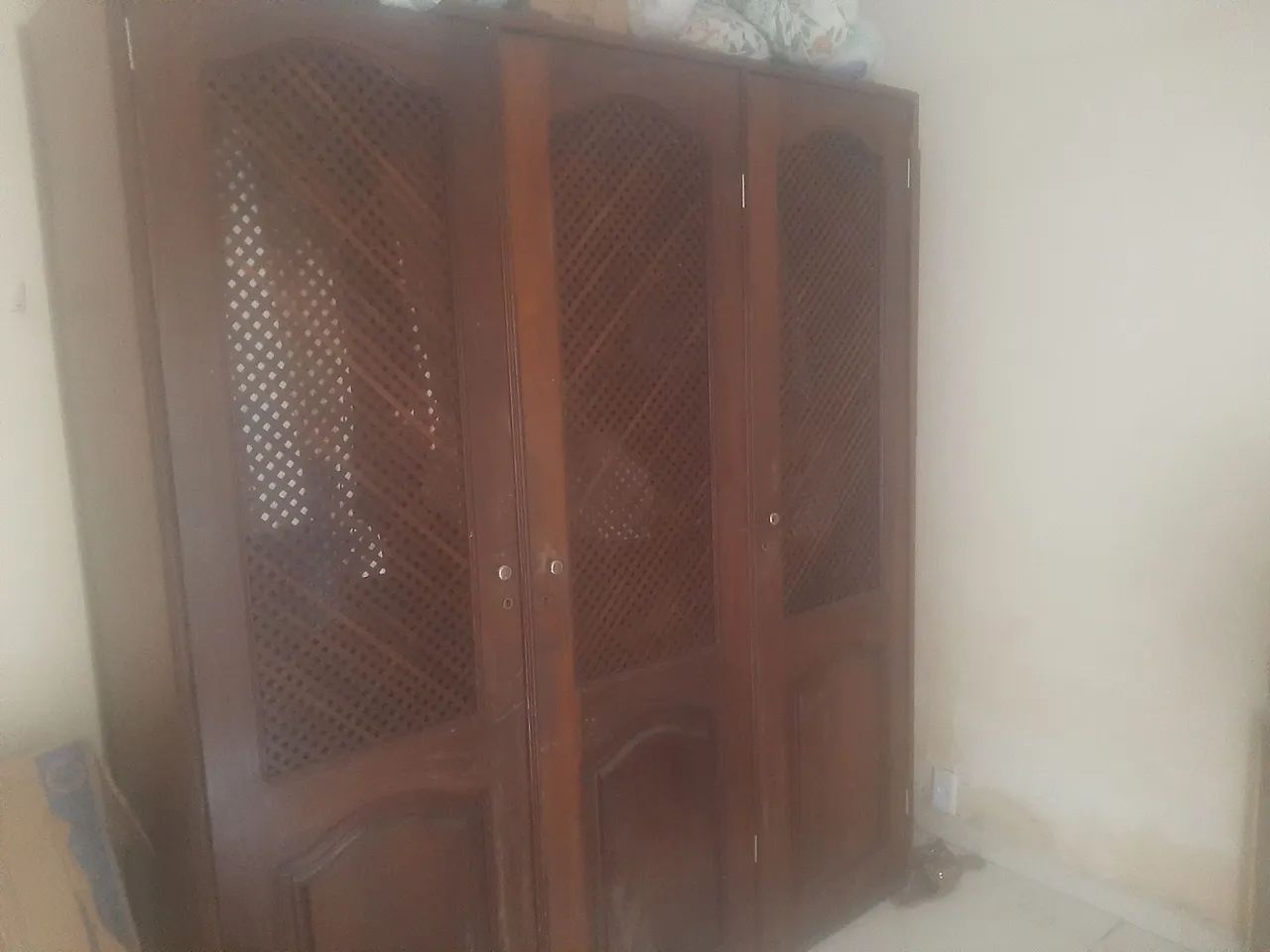 Guarda roupas vendo 2